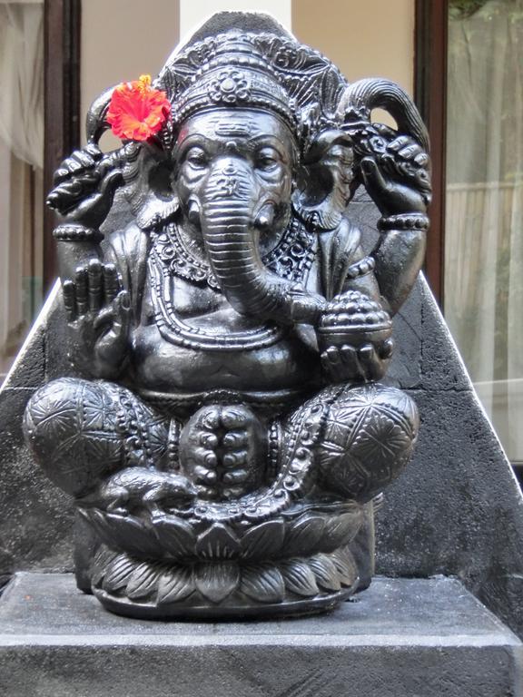 Latugu Homestay Ubud Bagian luar foto